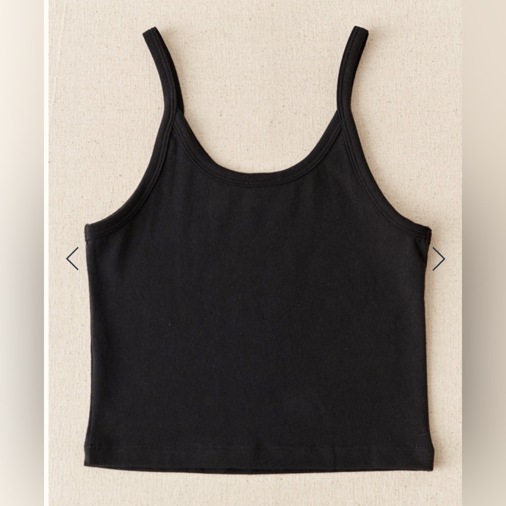 ARQ | cropped black tank